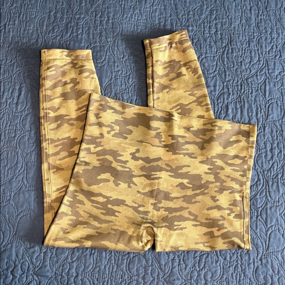Camo SPANX